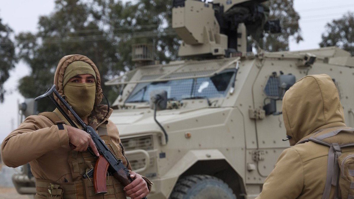 Kurdi čekaju komandu za napad