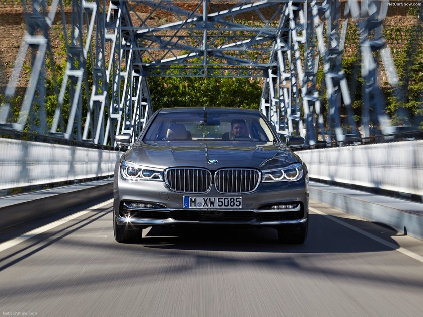 BMW 750Li xDrive