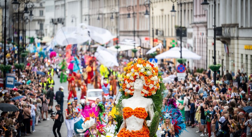 Parada Syrenki, fot Ewelina Lach UM Warszawa