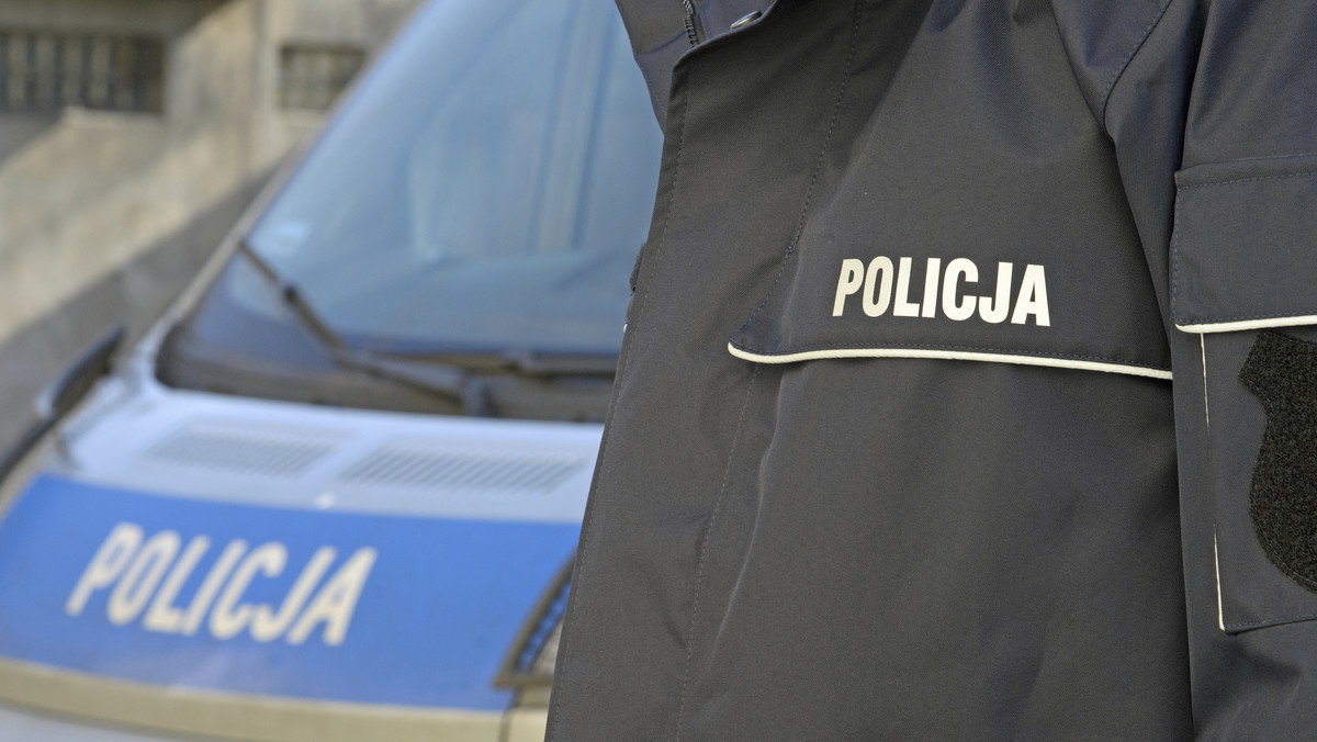 Policja pilotowała samochód z rodzącą kobietą do szpitala