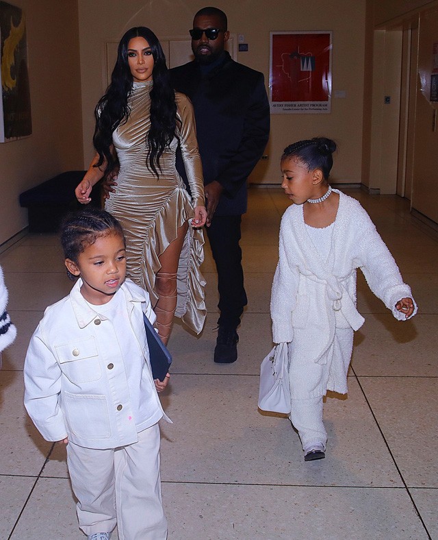 Kim Kardashian és a család