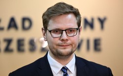 Woś o nowym projekcie Solidarnej Polski ws. NGO-sów: Chodzi o jawność