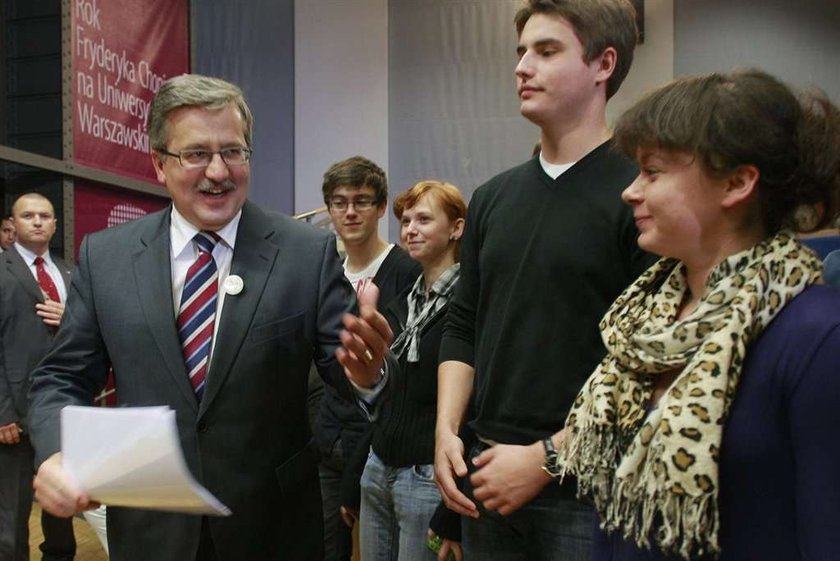 Komorowski poleca studentom piwo i tatara!