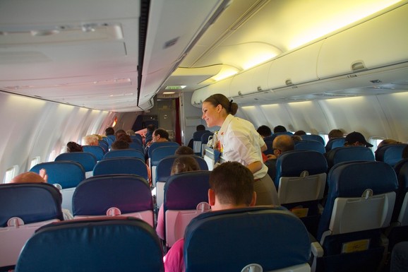 Kraj avio-mafije: Više ne smeju da vam otkažu povratnu kartu ako zakasnite na prvi let