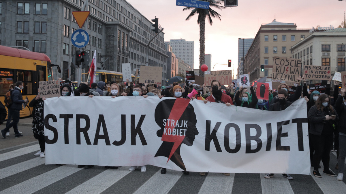 Warszawa: działaczki Strajku Kobiet zapowiadają blokadę Sejmu