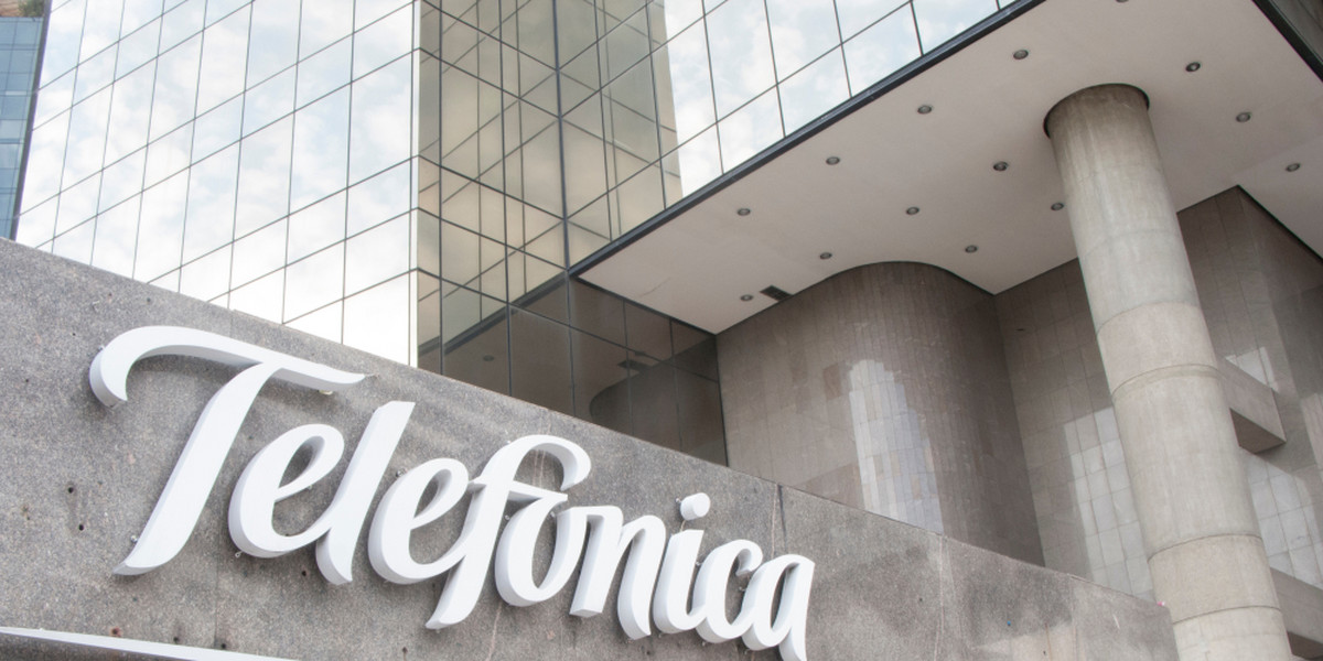 Koncern telekomunikacyjny Telefonica, posiadający swoją siedzibę w Madrycie, działa na terenie blisko 30 państw świata, głównie w Ameryce Łacińskiej i Europie.