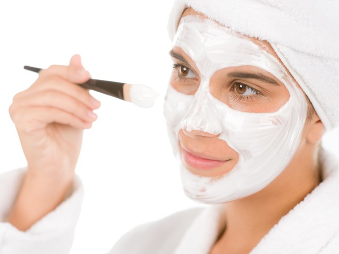 Maske od belanaca