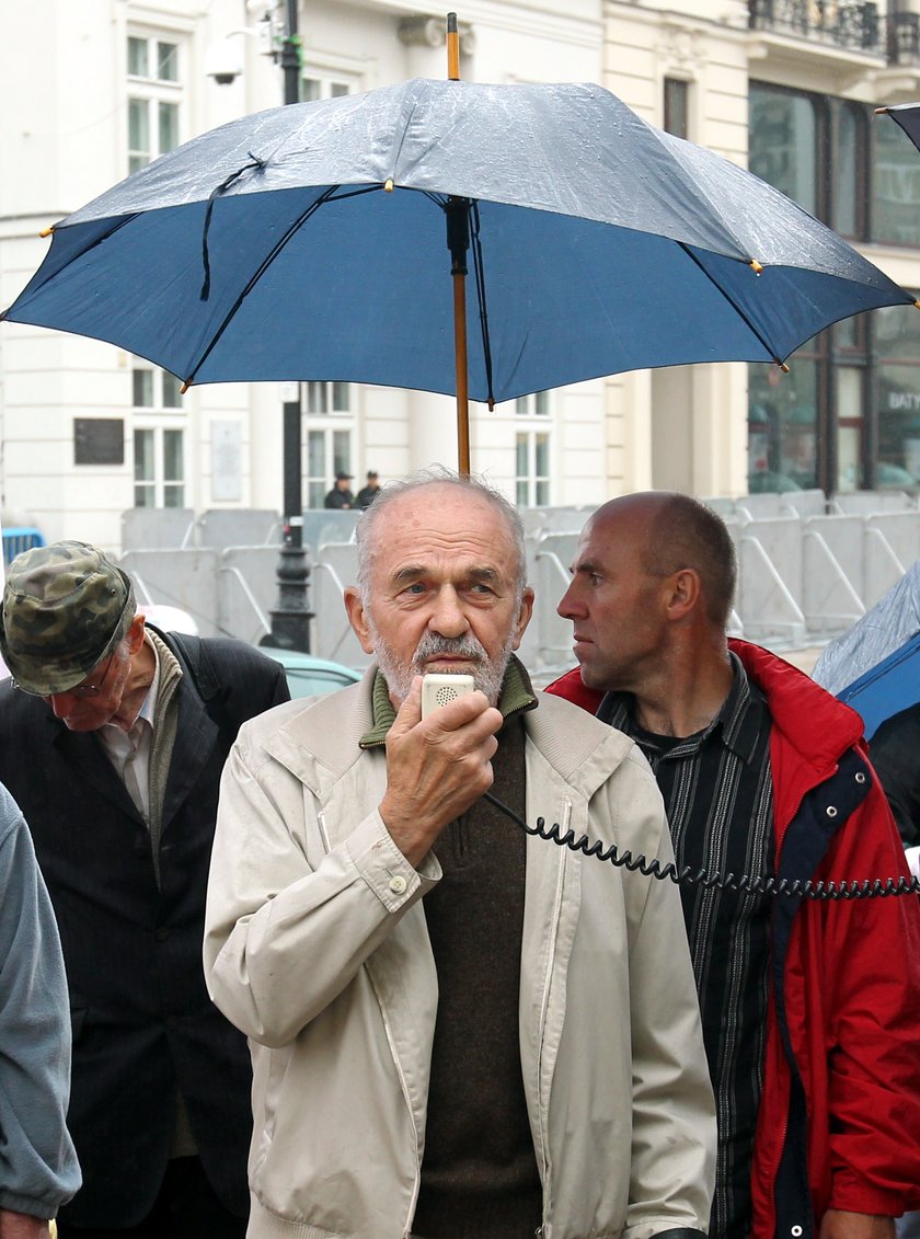 Kazimierz Świtoń nie żyje 