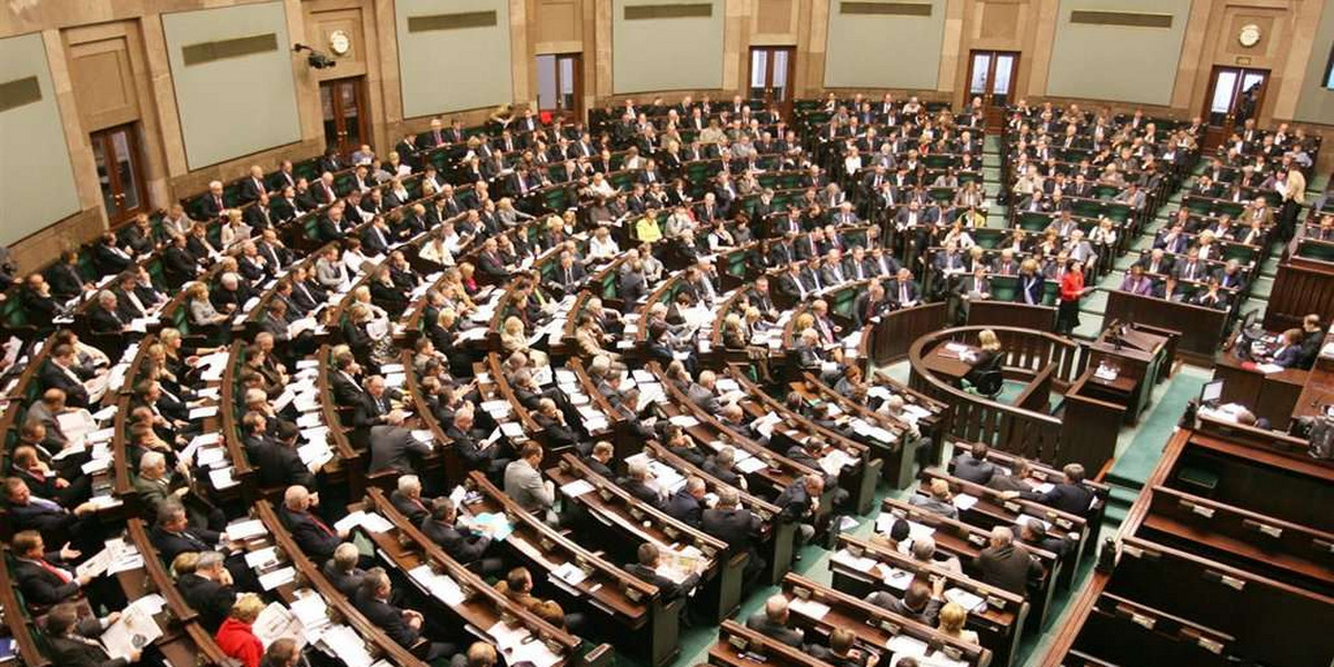 Projekt zmniejszenia Sejmu jeszcze przed świętami
