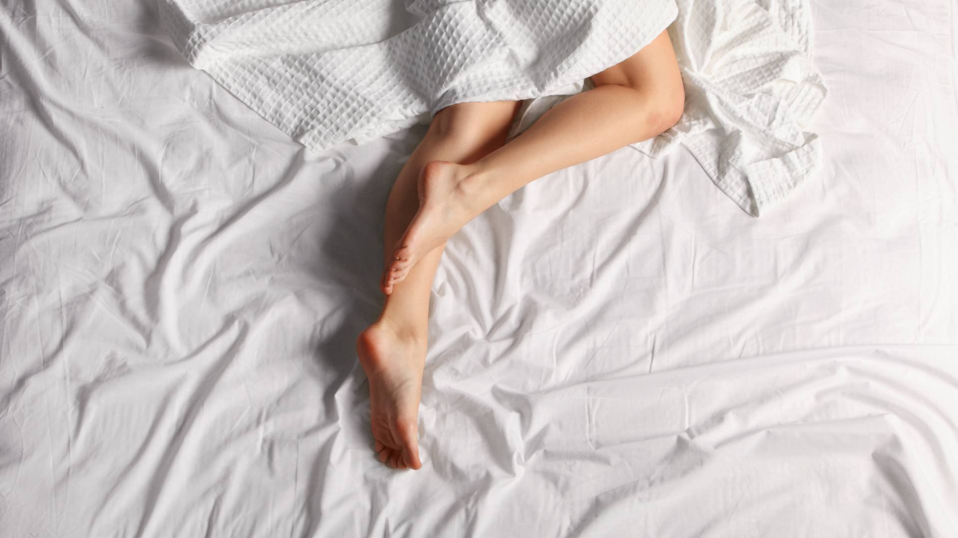 A meztelenül alvás nem jó a hőségben, de van más megoldás