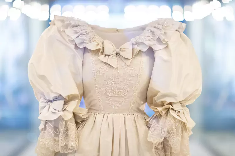 Suknia ślubna księżnej Diany to jedna z najsłynniejszych ślubnych kreacji Fot. Tim P. Whitby/Getty Images