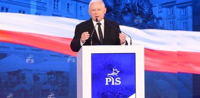 Odmieniony Kaczyński na konwencji PiS. To nie tak miało wyglądać...