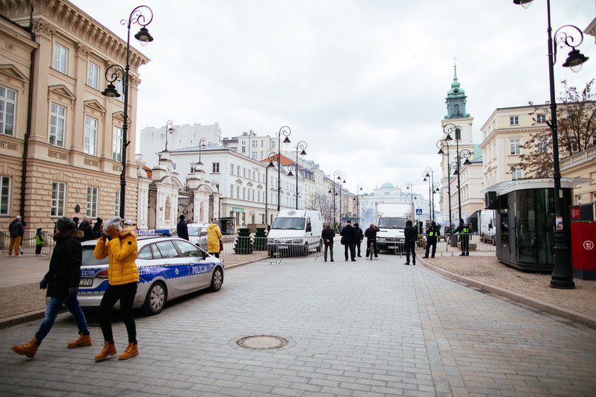 Wielkanoc w cieniu pandemii. Nowe obostrzenia w okresie świątecznym