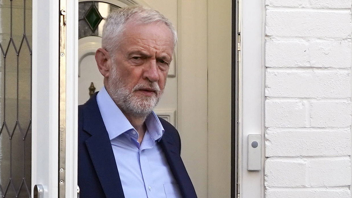 Lider brytyjskiej Partii Pracy Jeremy Corbyn zapowiedział w czwartek, że opozycja podejmie próbę zablokowania opuszczenia Unii Europejskiej bez porozumienia za pomocą przegłosowania ustawy zapobiegającej takiemu rozwojowi wydarzeń.