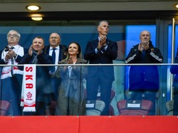 W takich wydaniu jeszcze się nie pokazywała: Nowość we włosach Joanny Kurskiej. FOTO