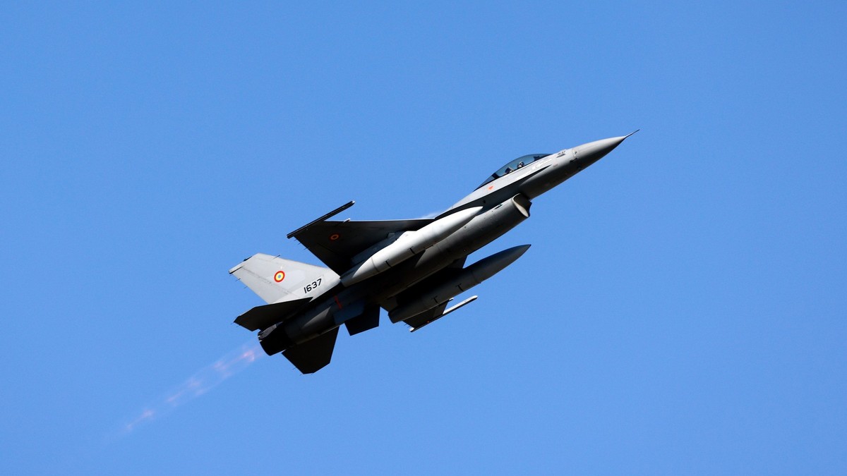 Rumunski F-16