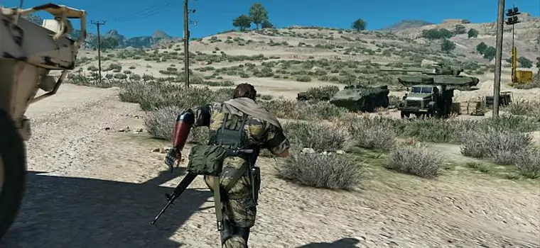 W MGS V: The Phantom Pain możemy swobodnie zwiedzać dostępny w grze świat. Ale tylko poza misjami