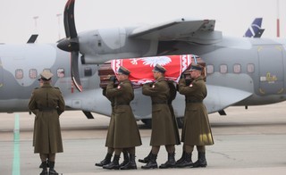 Do Polski sprowadzono szczątki trzech prezydentów RP na uchodźstwie