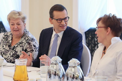 Trzynastki i czternastki będą co roku. Jest deklaracja Morawieckiego