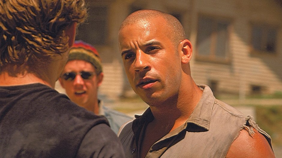 Vin Diesel w pierwszym filmie z sagi "Szybcy i wściekli" (2001)