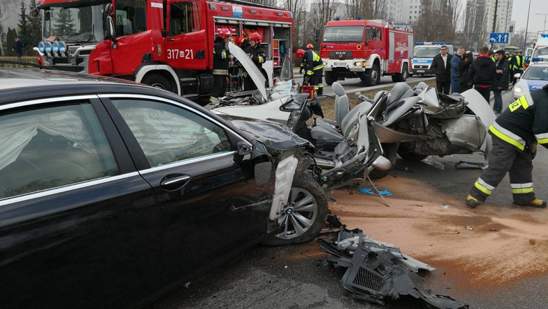 Drastyczny wypadek z udziałem BMW dyplomaty. Z hondy