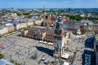 Mieszkańcy tych miast mają dość turystów. Problem nie omija Polski