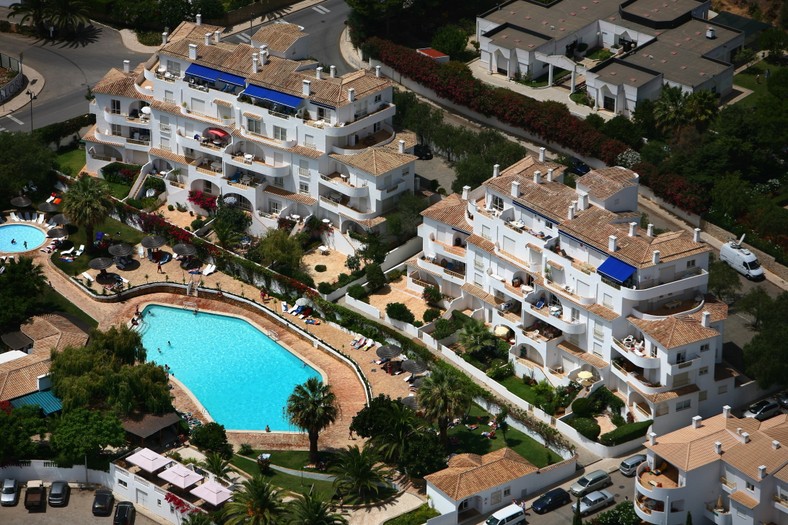  Kurort Praia da Luz w Portugalii, widok na apartament, w którym mieszkała rodzina McCannów