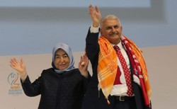 Turcja: Minister transportu Binali Yildirim wybrany na szefa AKP