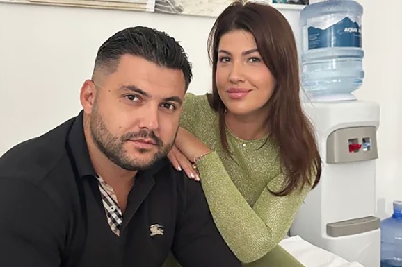 (FOTO) OVO JE SESTRA ASMINA DURDŽIĆA Minka mu je najveća podrška u životu: Evo kako izgeda