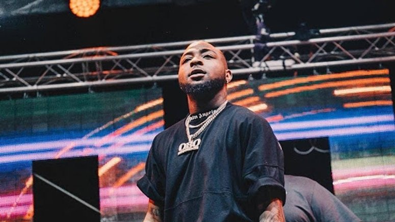 A Good time with Davido was totally lit and my S5 was the perfect date for the event