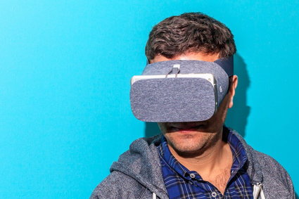 Google porzuca projekt gogli VR. Firma przyznaje, że mało kto z nich korzystał