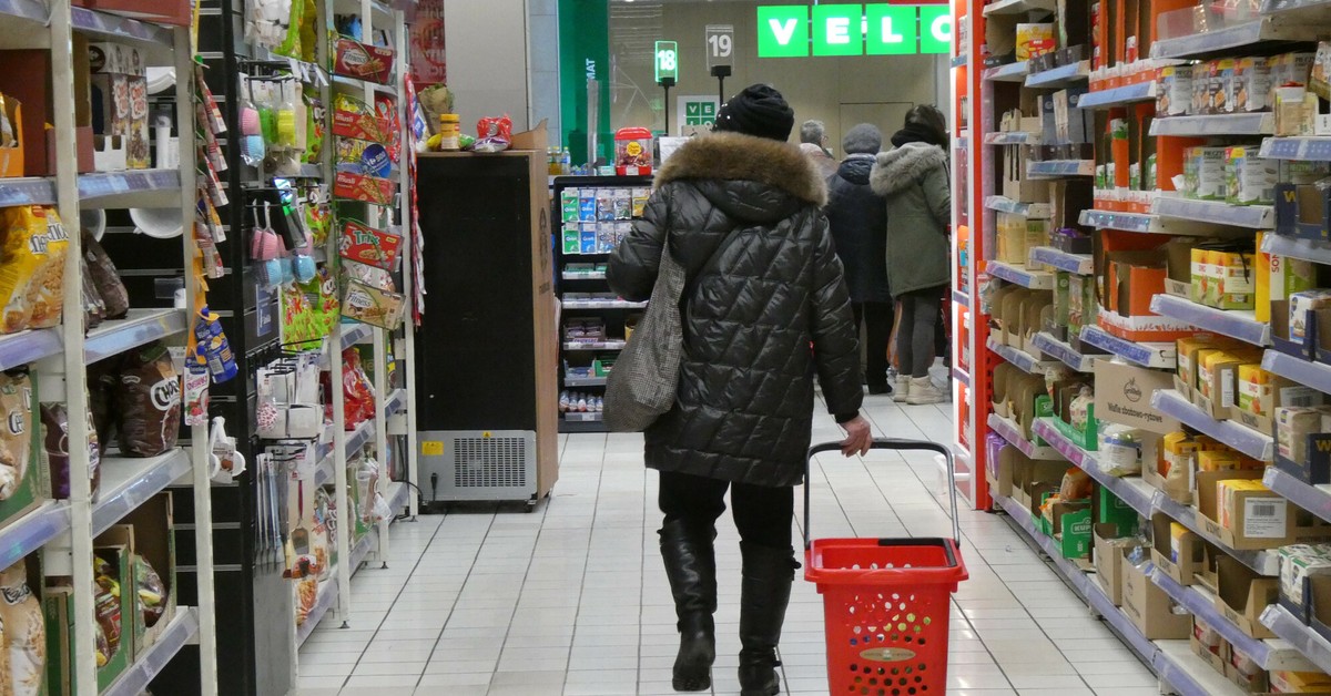 15.02.2026 to niedziela handlowa? Sklepy otwarte 15 lutego czy obowiązuje zakaz handlu. Czy jutro jest niedziela handlowa?