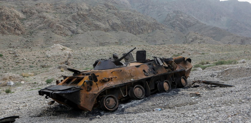 Strzały na granicy Tadżykistanu z Kirgistanem. Padły oskarżenia o użycie czołgów. Są zabici i ranni 