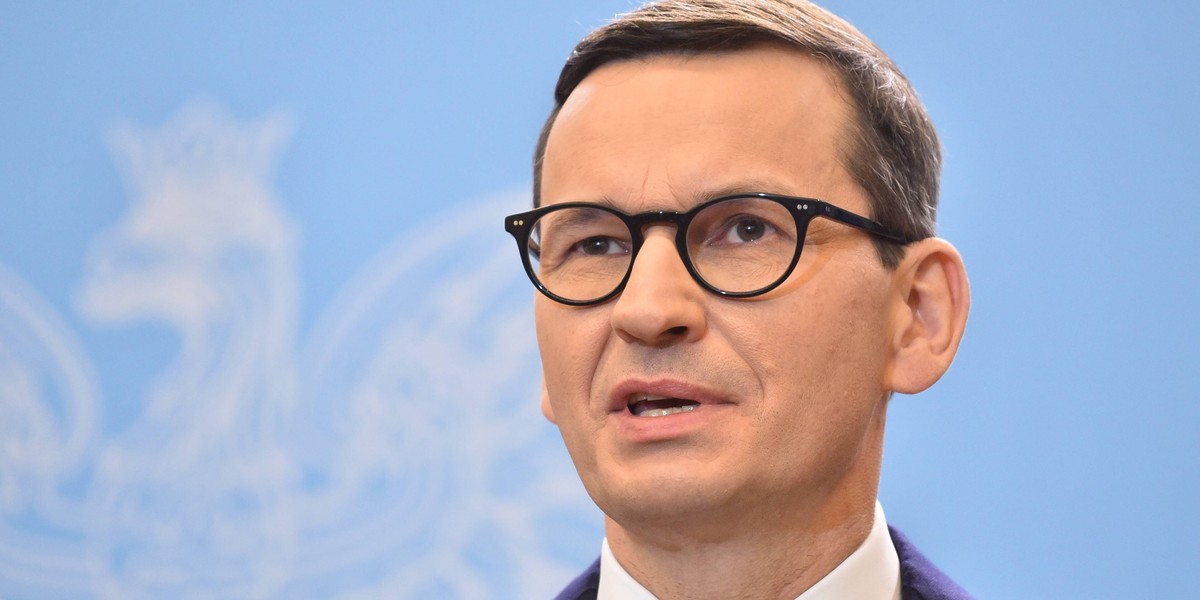 Premier Morawiecki zdecydował o rozpoczęciu procedury odwołania ambasadora Polski w Republice Czeskiej.