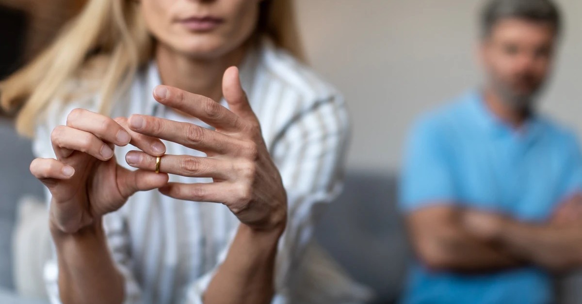 Ekspresowy, bezbolesny rozwód bez sądu. Rewolucyjne zmiany w przepisach stały się faktem. W Sejmie już to przegłosowali. Czy Polskę czeka rozwodowe tsunami?