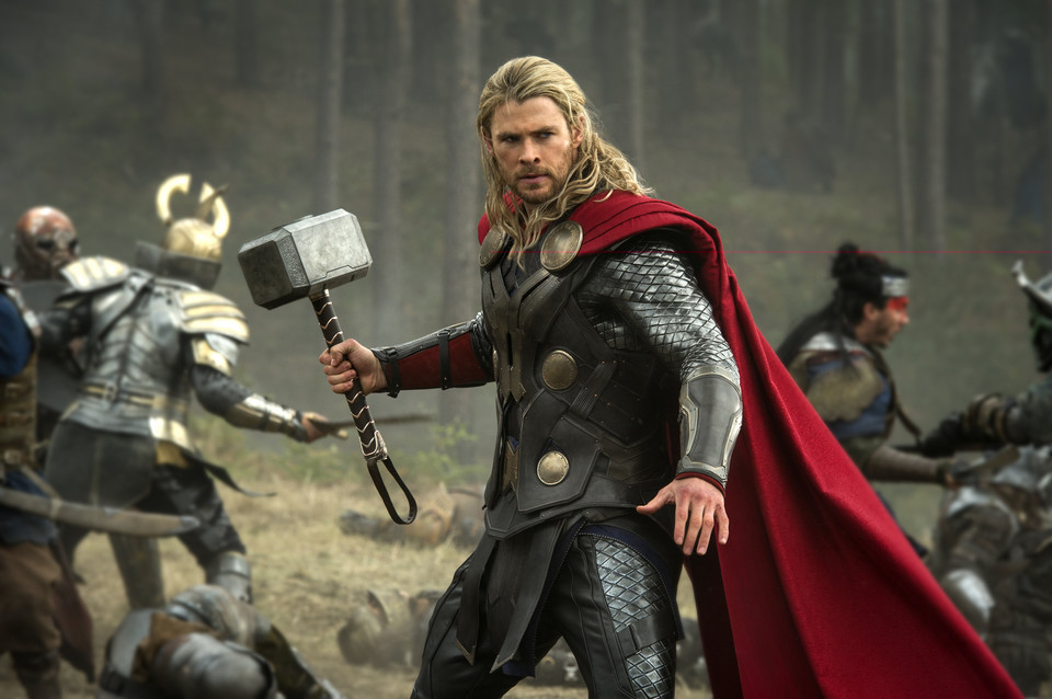 Chris Hemsworth w filmie "Thor" Mroczny Świat"