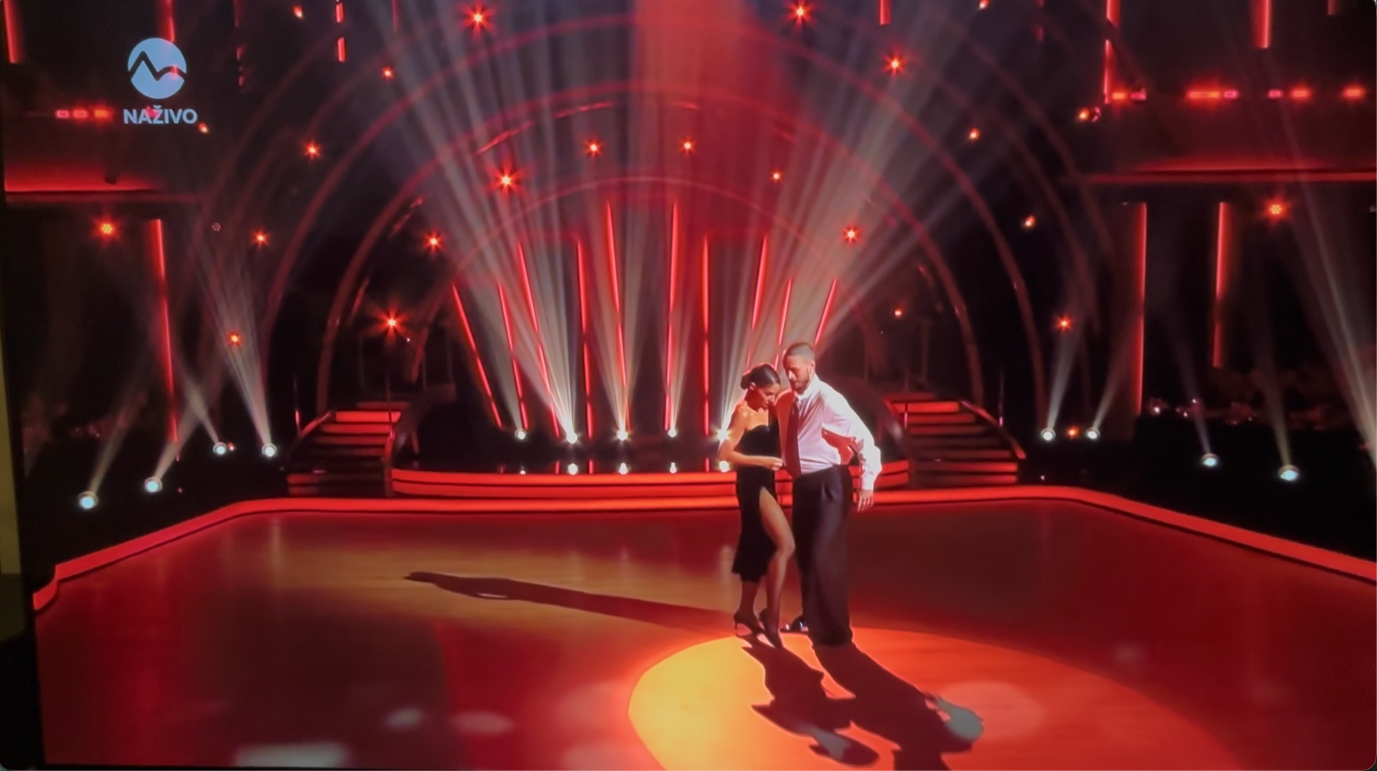 Počas tanga došlo k nepríjemnosti, ktorú musel pár bleskovo vyriešiť. 