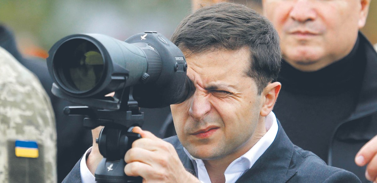 W sobotę prezydent Ukrainy Wołodymyr Zełenski anulował dekrety rządzącego w latach 2010–2014 Wiktora Janukowycza o powołaniu dwóch członków Sądu Konstytucyjnego (KSU), w tym dotychczasowego przewodniczącego