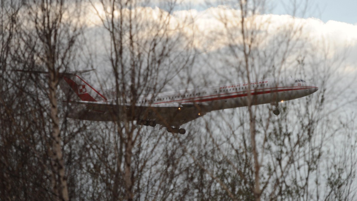 Samolot rządowy Tu-154 M 102