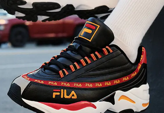 FILA remiksuje swój kultowy model i miesza go z innymi sneakersami