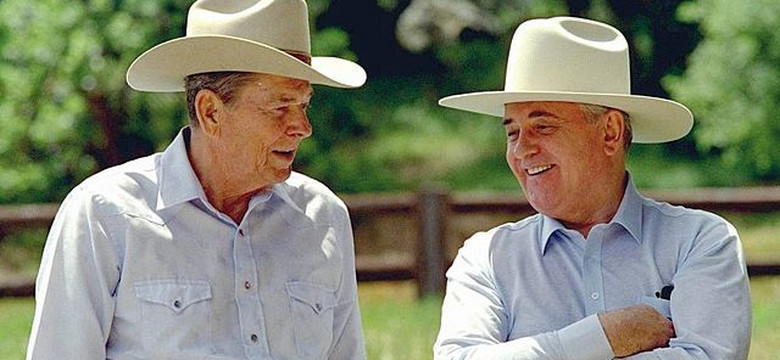 Ronald Reagan i Michaił Gorbaczow. Historia liderów