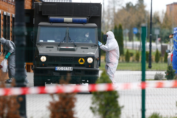 Wiceszef MON: Samorządy nie zdały egzaminu podczas epidemii