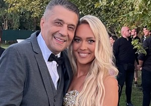 Željko, Aleksandra Rutović