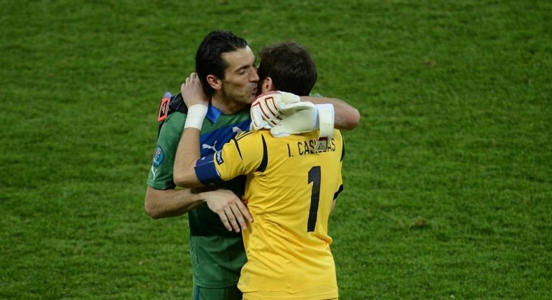 Iker Casillas (left) and Gianluigi Buffon will renew a rivalry going back almost two decades when Porto host Juventus