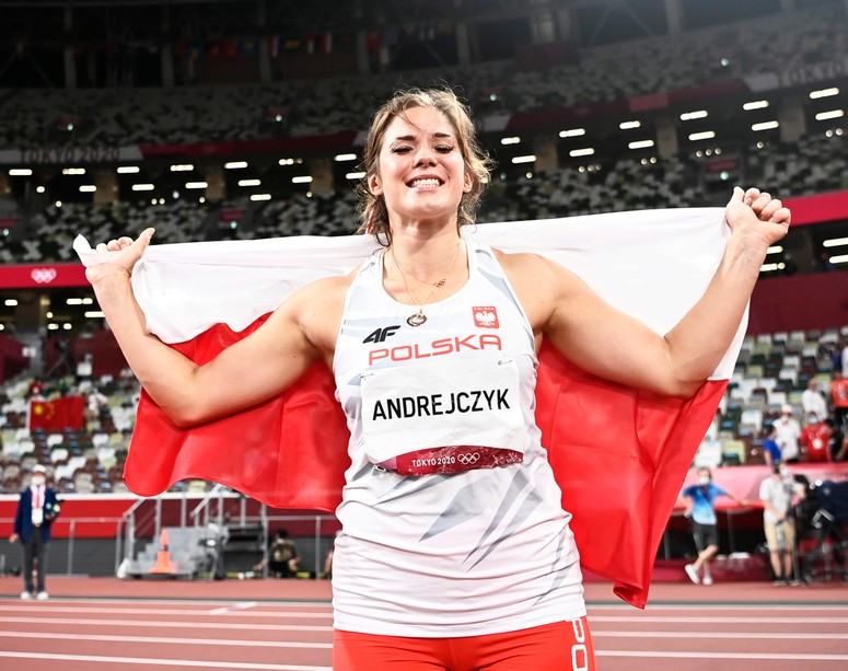 Tokio 2020 Maria Andrejczyk Wicemistrzynia Olimpijska W Rzucie Oszczepem Dziennik Pl [ 613 x 775 Pixel ]