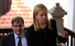 Rakiety spadły na Polskę. Meloni: To potwierdzenie powagi i konsekwencji rosyjskiej agresji