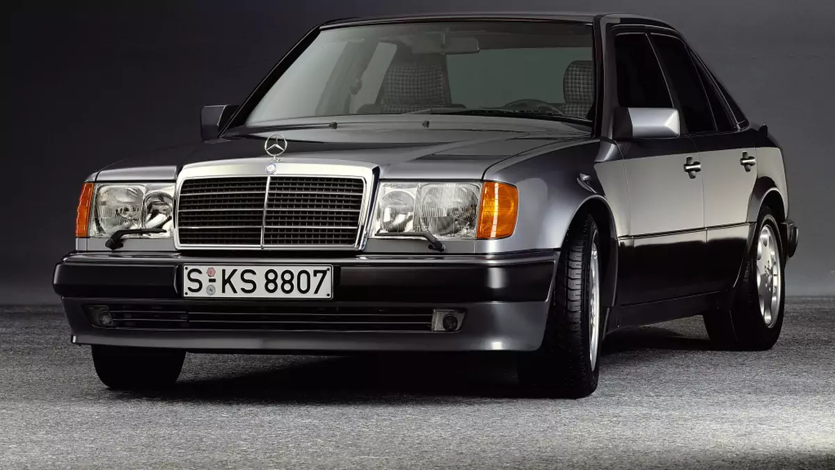 Mercedes W124 ma 35 lat