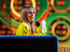 Dosadna ekspozycja ciała: Doda na planie 'Szansy na sukces' [FOTO]