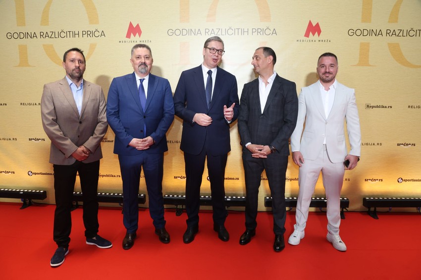 Čelni ljudi Medijske mreže sa predsednikom Srbije Aleksandrom Vučićem