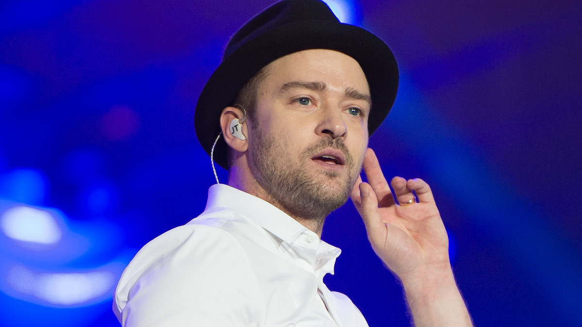 Justin Timberlake udostępnił materiał ze swojej nadchodzącej płyty "The 20/20 Experience 2 of 2" do legalnego odsłuchu, na tydzień przed oficjalną premierą.